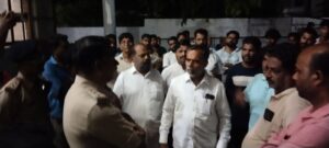 ಭಟ್ಕಳದಲ್ಲಿ ಉದ್ವಿಗ್ನತೆ: ಯುವತಿಯ ಮೇಲೆ ಅನುಚಿತ ವರ್ತನೆ, ಕೋಮು ಪ್ರಚೋದನಾಕಾರಿ ಭಾಷಣಕ್ಕೆ ಪೊಲೀಸ್ ಕಾನೂನು ಕ್ರಮ