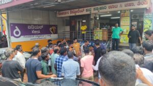 ಹಸಿವಿನ ಆಕ್ರಂದನಕ್ಕೆ ಸಿಕ್ಕಿತು ರಕ್ತಸಿಕ್ತ ಶಿಕ್ಷೆ: ಅಮಾನವೀಯತೆಯ ಪರಾಕಾಷ್ಠೆ!