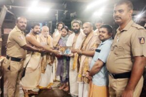 ತಾಯಿಯ ಆತ್ಮಶಾಂತಿಗಾಗಿ ಗೋಕರ್ಣಕ್ಕೆ ಬಂದ ವಿಜಯರಾಘವೇಂದ್ರ, ಶ್ರೀಮುರಳಿ