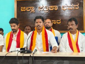 ಸದಾಶಿವಗಡ ಬಂದ್ ಫೈಟ್: ಕಸದ ಗದ್ದಲದಲ್ಲಿ ಬಿಲ್ಡರ್ಸ್ ವರ್ಸಸ್ ಕರವೇ ಸಂಘರ್ಷ!