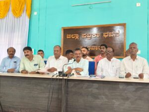 ಎಸ್‌ಸಿ-ಎಸ್‌ಟಿ ಮೀಸಲಾತಿ ಕಾಯ್ದೆ: ಕೇಂದ್ರದ ವಿರುದ್ಧ ಉಗ್ರಪ್ಪ ಅಸಮಾಧಾನ!