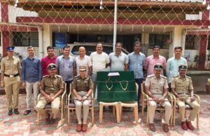 ಕಳ್ಳಿಯರ ಬಂಧನ!