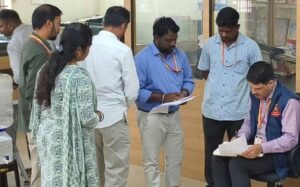 ನಗರಸಭೆಗೆ ಲೋಕಾಯುಕ್ತರ ದಿಢೀರ್ ಭೇಟಿ; ಕಡತಗಳ ಪರಿಶೀಲನೆ