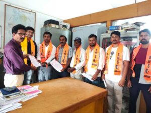 ಕಾರ್ಮಿಕರ ವಿವಿಧ ಬೇಡಿಕೆಗಳ ಈಡೇರಿಕೆಗೆ ಆಗ್ರಹ: ಜಿಲ್ಲಾಡಳಿತದ ಮೂಲಕ ಮನವಿ