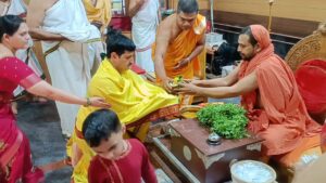 ಸ್ವರ್ಣವಲ್ಲಿ ಮಠ ಶ್ರೀಗಳ ಚಾತುರ್ಮಾಸ್ಯದಲ್ಲಿ ಅನಂತಮೂರ್ತಿ ಹೆಗಡೆ ಭಾಗಿ